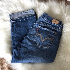 Levi’s Denim Capris Size 4